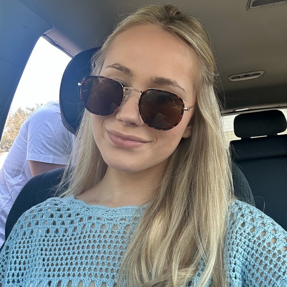 Hi I’m MacKenzie! - Picture 8 of 11